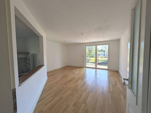 Wohnzimmer - Etagenwohnung mit 62,50 m&sup2; in Reinfeld zur Miete