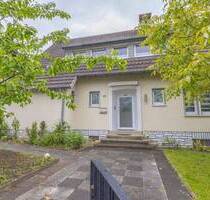 Vermietetes 2 Fam. Haus mit großem Grundstück Menden Richtg. Schwitten