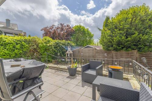 Terrasse EG - 