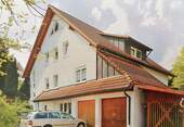 Hausansicht - Attraktive 5-Zimmer-Maisonette-Wohnung mit gehobener Innenausstattung, Balkon und EBK