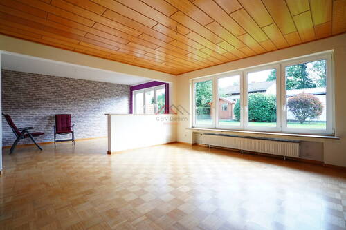 Wohn- und Essbereich - 