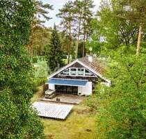 Ein- oder Zweifamilienhaus mit weitläufigem Waldgrundstück in Brietlingen-Moorburg.