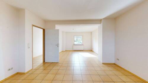 Wohn-/ Essbereich Ansicht I - 5 Zimmer Reihenmittelhaus zum Kaufen in Frankfurt am Main