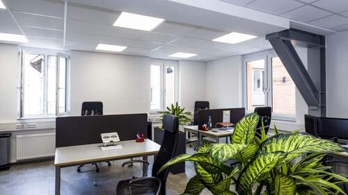 Titelbild - Möbliertes Gemeinschaftsbüro inkl. Parkplatz - flexibel und sofort verfügbar