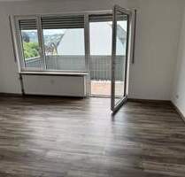 Attraktive helle 4-Zimmer-Wohnung, in sehr guter Lage, in Königstein im Taunus