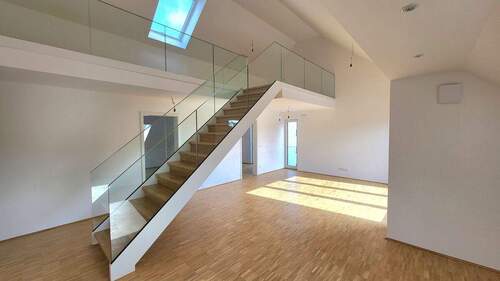 Galerie - Etagenwohnung mit 108,20 m² in Neu-Ulm zur Miete