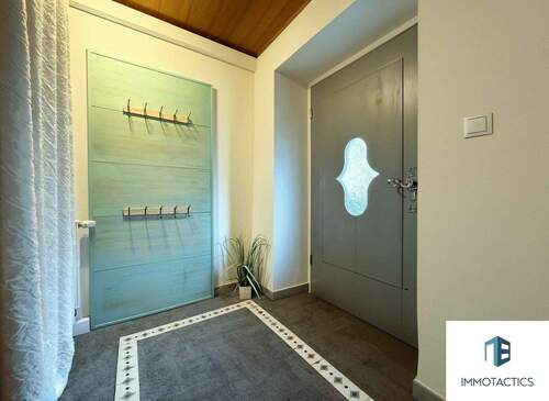 Eingang - 6 Zimmer Einfamilienhaus zum Kaufen in Bad Kreuznach