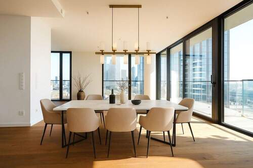 Titelbild-Visualisierung - EDEN Erstbezug! Spektakuläre Fünf-Zimmer-Wohnung mit grandiosem Skylineblick