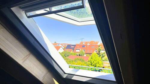 Dachfenster mit weitem Blick - 
