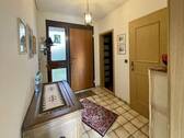 Eingangsbereich - 4 Zimmer Bungalow zum Kaufen in Bremen