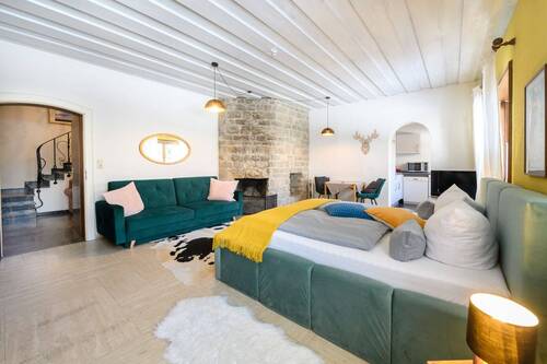 Studio-Apartment mit offenem Kamin - EG - 1 Zimmer Mehrfamilienhaus, Wohnhaus zum Kaufen in Grainau