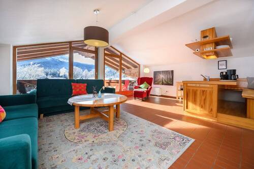 Panoramafenster und überdachter Balkon - DG - 