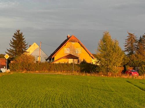 Bild 2 - 1 Zimmer Mehrfamilienhaus, Wohnhaus zum Kaufen in Bennewitz / Lübschütz