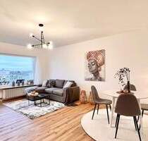 Wohnen über den Dächern - renovierte 3-Zimmerwohnung im 5. OG mit Süd-West-Balkon, Aufzug und TG - Neureut