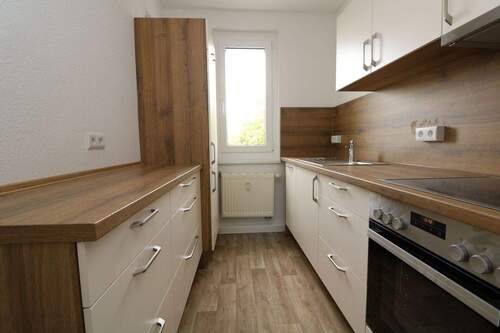 Beispiel Küche - 2 Zimmer Etagenwohnung zur Miete in Freiberg