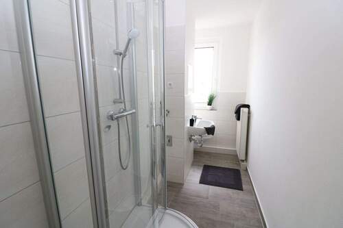 Beispiel Bad mit Dusche - 