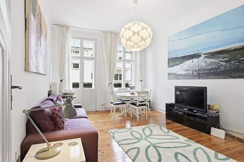 Wohnzimmer - Etagenwohnung mit 77,00 m&sup2; in Berlin zum Kaufen