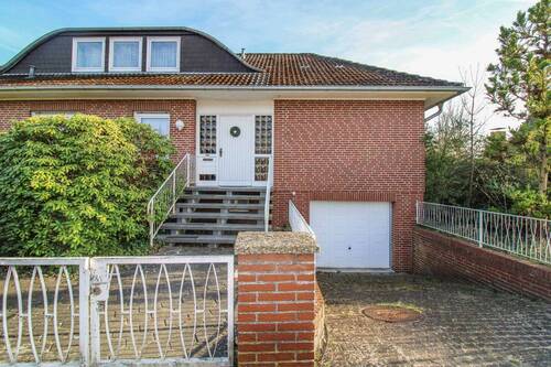 Außenansicht - Großzügiges Einfamilienhaus mit Pool, Werkstatt und großem Grundstück in ruhiger Lage von Hambühren