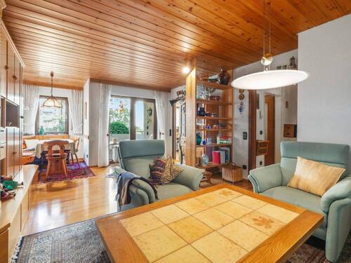 Wohnzimmer - Etagenwohnung mit 73,10 m&sup2; in Radolfzell zum Kaufen