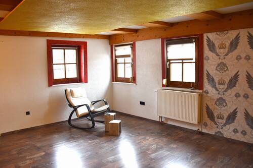 Wohnbereich im Obergeschoss - 6 Zimmer Einfamilienhaus zum Kaufen in Haigerloch-Owingen