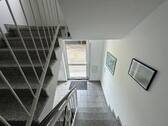 Treppenhaus - Etagenwohnung mit 91,00 m² in Mülheim an der Ruhr zum Kaufen