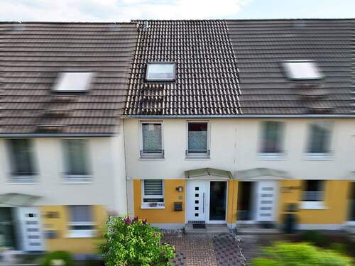 Bild 2 - 5 Zimmer Reihenmittelhaus zum Kaufen in Villingen-Schwenningen