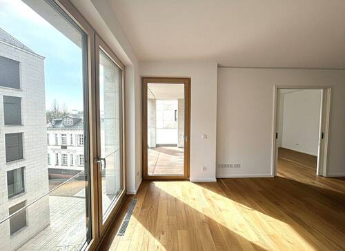 Wohn-/ Essbereich Ansicht II - 2 Zimmer Etagenwohnung in Frankfurt am Main