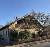 Raum für Familie & Zukunft - Zweifamilienhaus mit Terrasse und Loggia - Extertal Asmissen Raum für Familie & Zukunft - Zweifamilienhaus mit Terrasse und Loggia - Extertal Asmissen