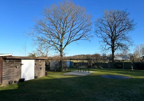 Blick in den Garten - 7 Zimmer Einfamilienhaus in Windbergen