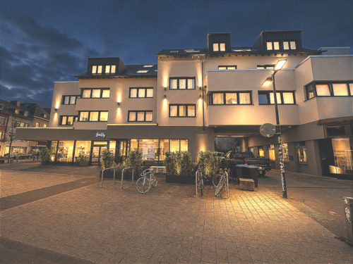 Viehmarktstraße 11-12, 54290 Trier.png - Ab 01.07.2026 Trier-Zentrum-Viehmarkt 2 Zimmer-Wohnung Einbauküche Fußbodenheizung Balkon Aufzug Fitnessstudio