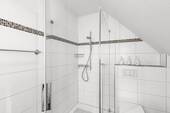 Duschbad im Obergeschoss - 