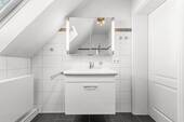 Duschbad im Obergeschoss - 