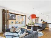 Blick durch den Wohn- und Essbereich - 
