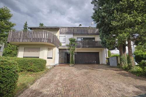 Außenansicht - 7 Zimmer Einfamilienhaus zum Kaufen in Baden-Baden