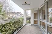 Balkon - Sehr attraktive 3-Zimmerwohnung mit Balkon in bevorzugter Lage