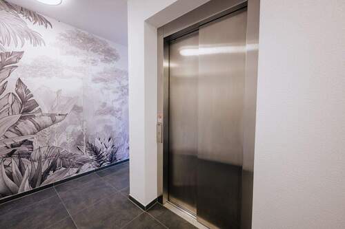 Aufzug - 3 Zimmer Etagenwohnung in BI-Senne