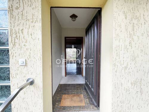 Kommen Sie herein... - 7 Zimmer Bungalow in Fürth