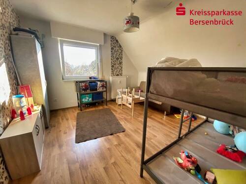 DG Wohnung 2: Kinderzimmer - 