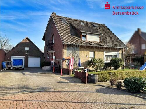 Außenansicht - Wohnen und Vermieten - Attraktives Zweifamilienhaus in Hesepe