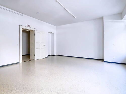 Wohnraum/Gastraum - 4 Zimmer Etagenwohnung zum Kaufen in Berlin
