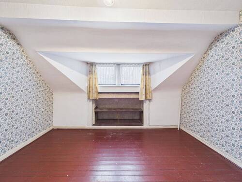 Allzweckzimmer DG - 