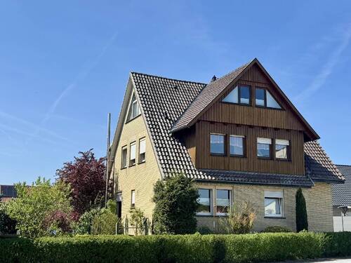 Bild 1 - Top-gepflegtes EFHZFH mit viel Platz in Haus, Hof und Garten