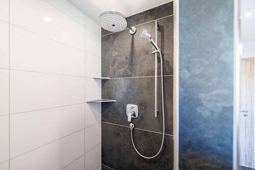 Dusche T-Badezimmer - 