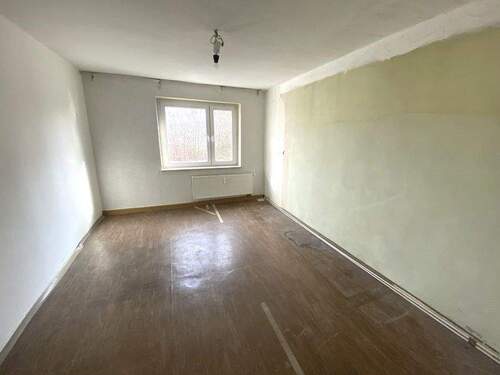 großes Schlafzimmer - 3 Zimmer Etagenwohnung in Jena