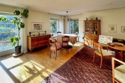 Heller und gemütlicher Wohnbereich - 5 Zimmer Einfamilienhaus in Schondorf