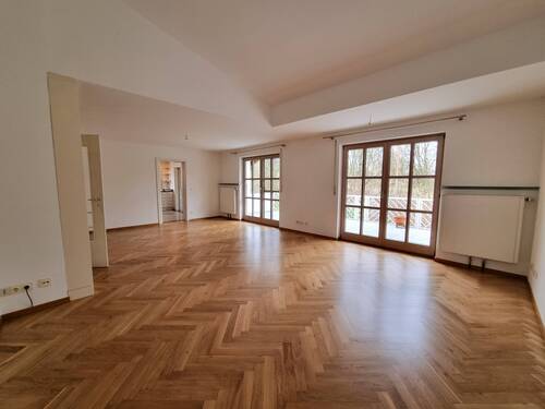 20240212_105944.jpg - Etagenwohnung mit 102,00 m&sup2; in Ingolstadt zur Miete