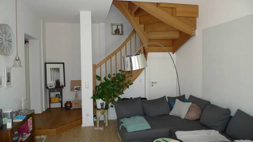 Wohnzimmer - 2 Zimmer Etagenwohnung zur Miete in Trier