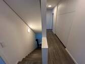 Treppenhaus mit OG Flur - 