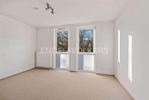 Zimmer 2 - Etagenwohnung mit 118,00 m² in Hamburg zum Kaufen