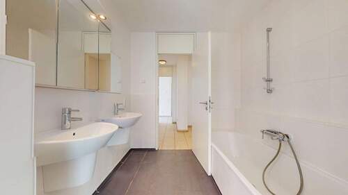 Badezimmer I Ansicht I - 